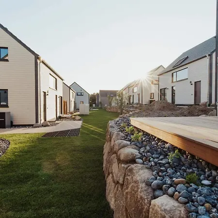 Moderne In Ruhiger Lage