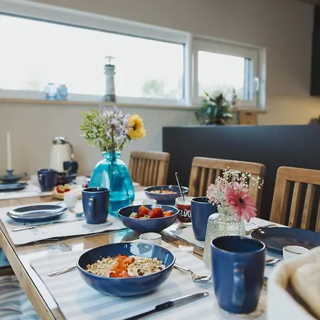 Moderne In Ruhiger Lage Holiday home