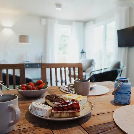 Holiday home Moderne In Ruhiger Lage