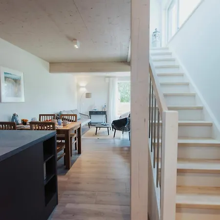 Moderne In Ruhiger Lage Holiday home